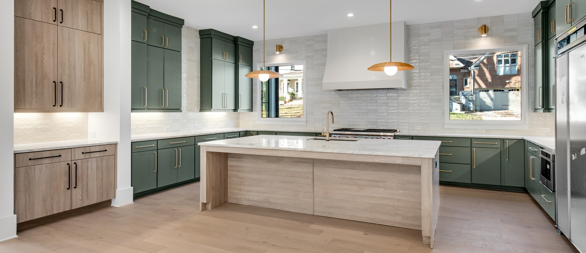 Modern Kitchen with Plaster Hood